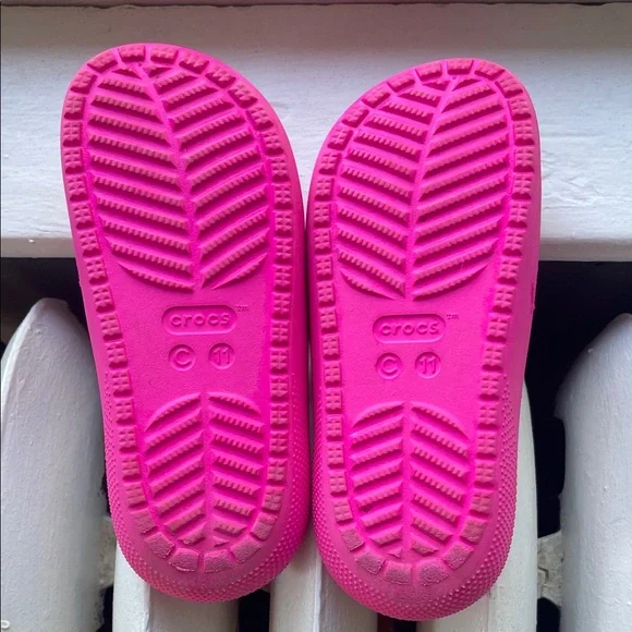CROCS Kids Bright Pink size 11 Slides - Picture 6 of 9